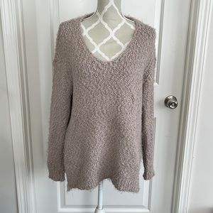 Tribal ultra soft knit sweater size medium